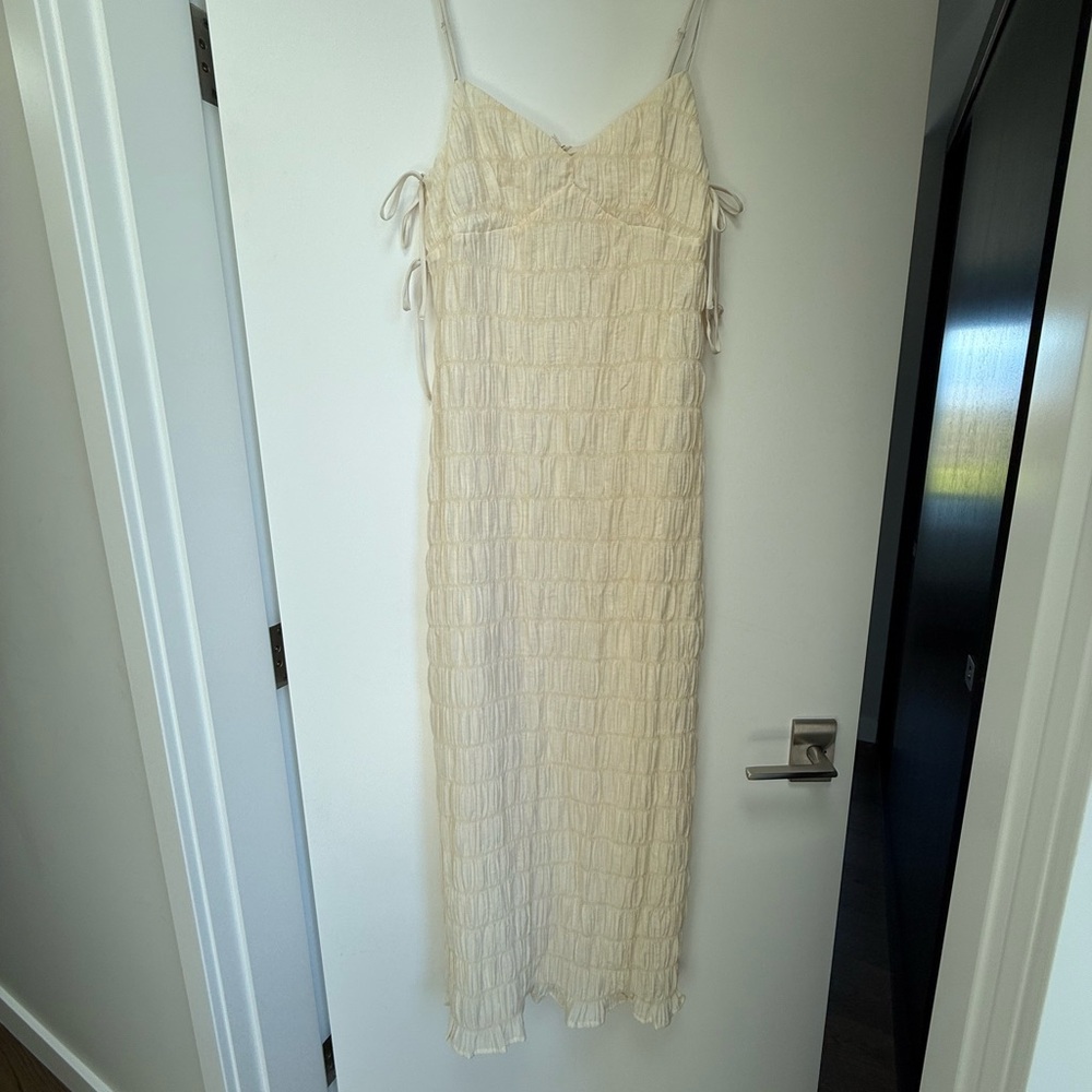 Elegant Cream Maxi Dress